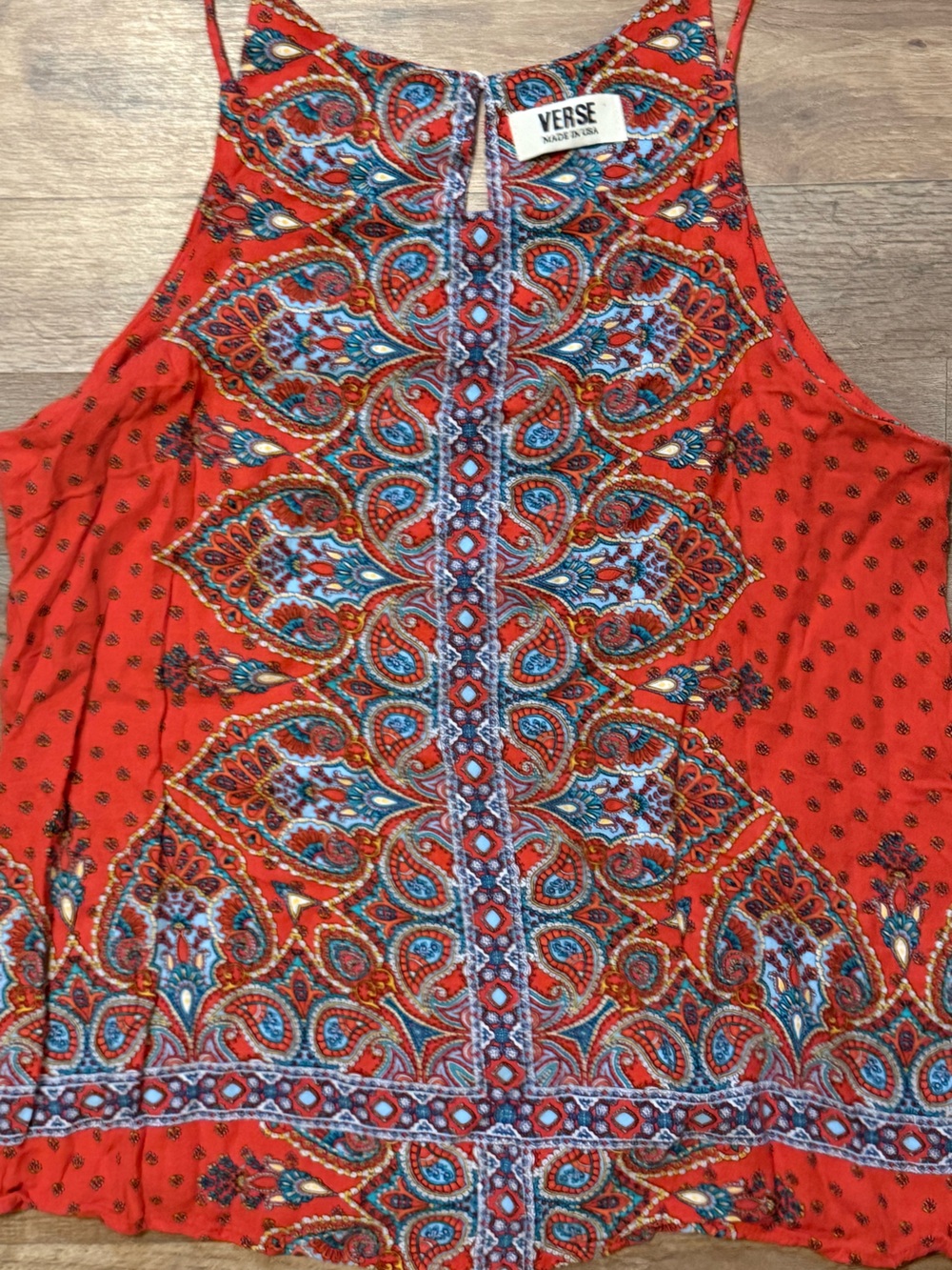 Verse "Alecto" Paisley Halter Top - Boho Keyhole Tank Blouse •Size L•